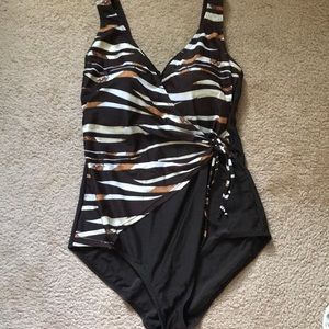 Size 14 gently used bathing suit